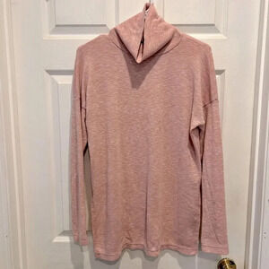 J. Crew Vintage Fleece Women’s‎ Pink Turtleneck Tunic Sweater Size Medium